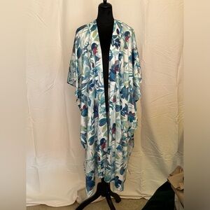 Nordstrom sea breeze Floral Kimono